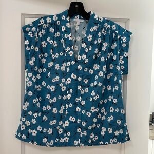 Calm blouse size XS